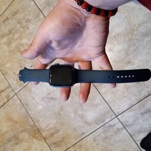Series 7 apple watch (45mm) midnight blue
